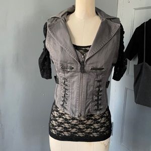 Bebe edgy vest 💖3/30